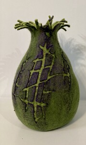 pot vert craquelé