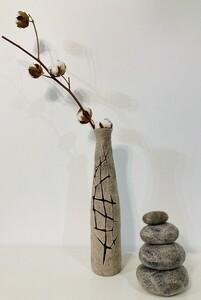 bouteille et cairn